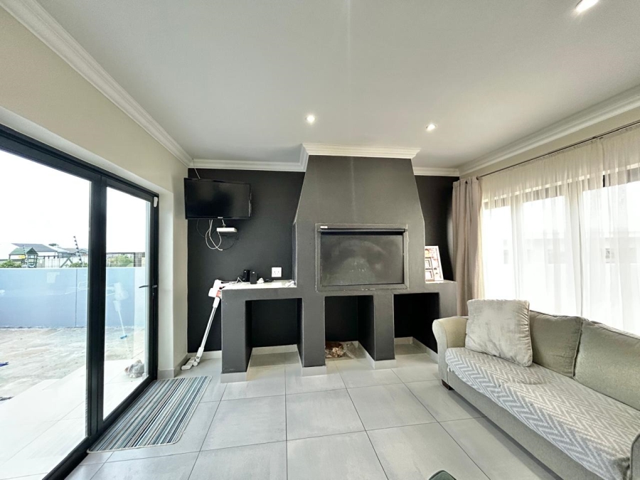 3 Bedroom Property for Sale in Fountains Estate Eastern Cape